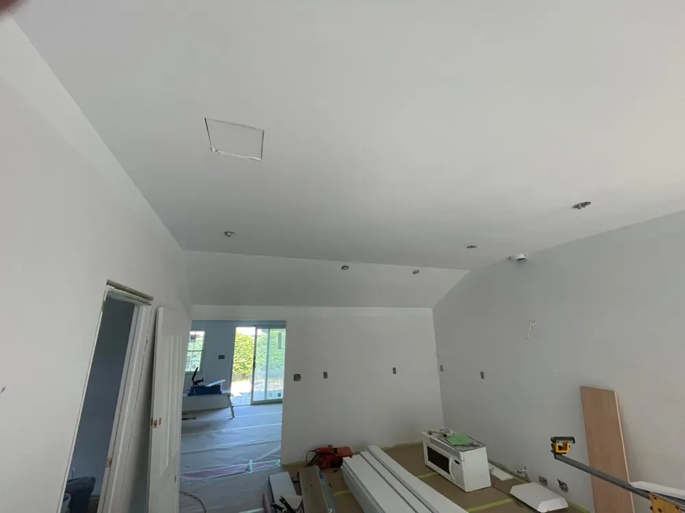 Smooth finished walls and ceiling ready for paint
