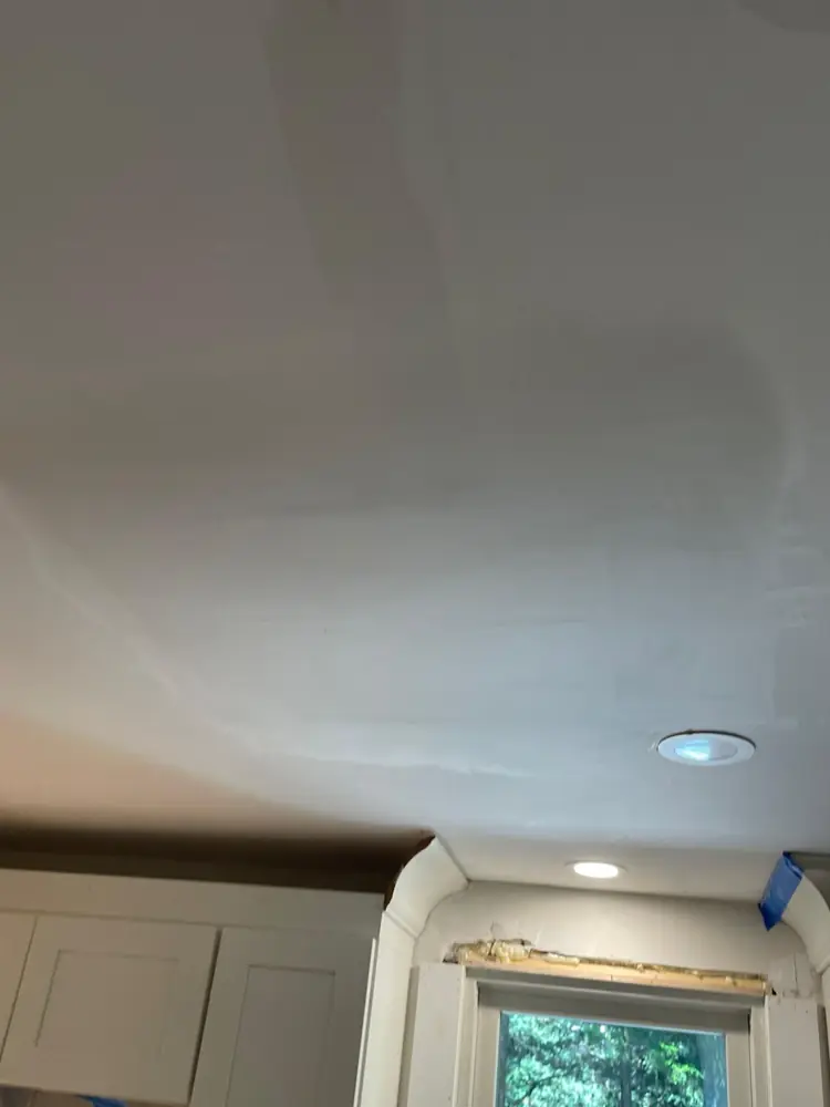 Smooth ceiling ready for paint